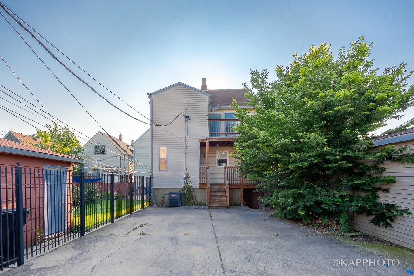 1926 N Sawyer Avenue