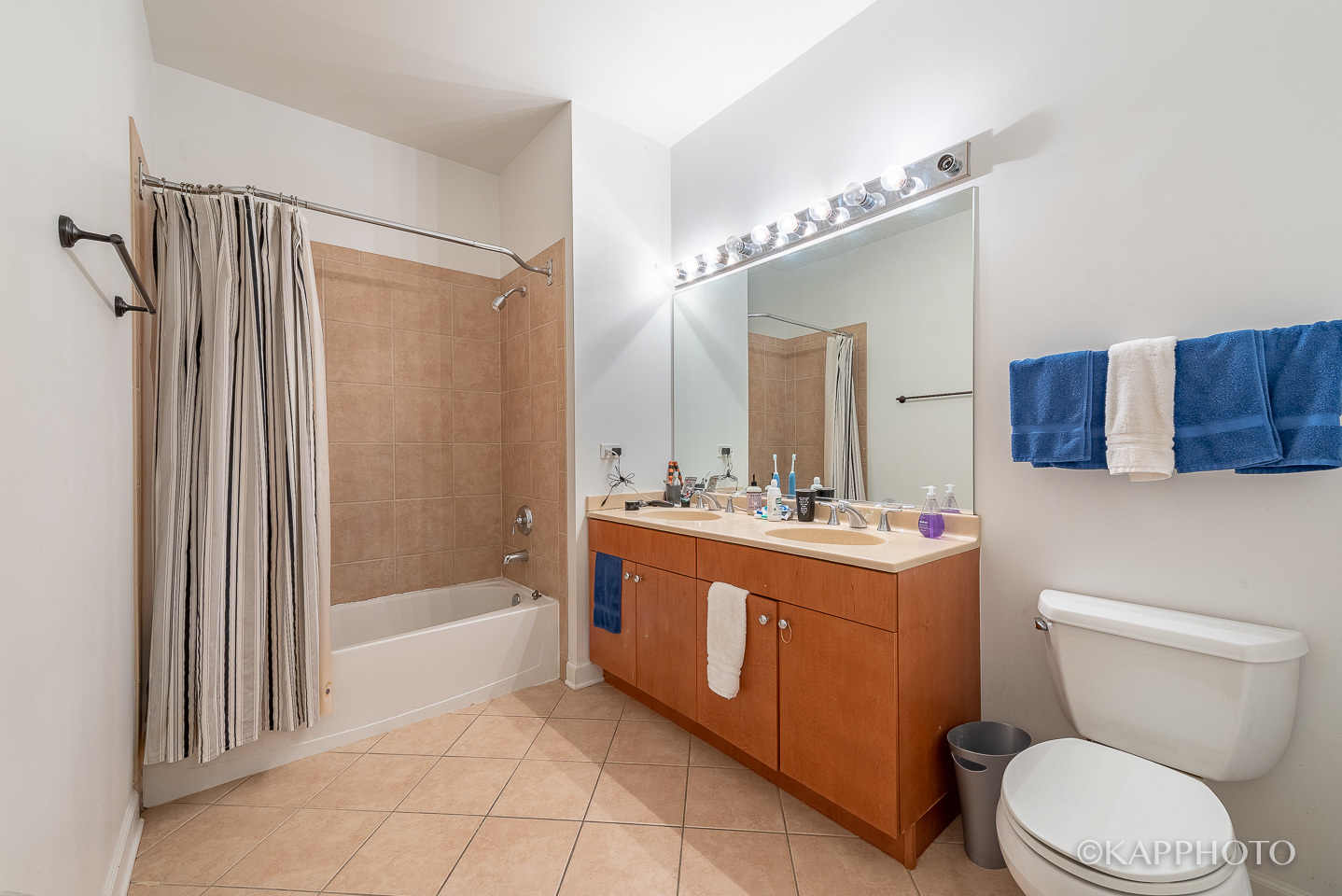 757 W Liberty Street Unit: 207
