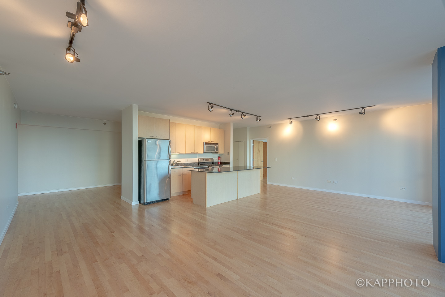 1845 S Michigan Avenue Unit: 607-608