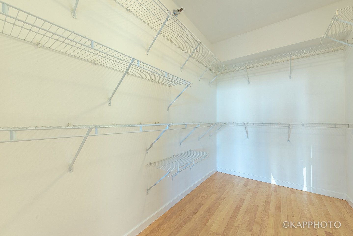 1845 S Michigan Avenue Unit: 607-608