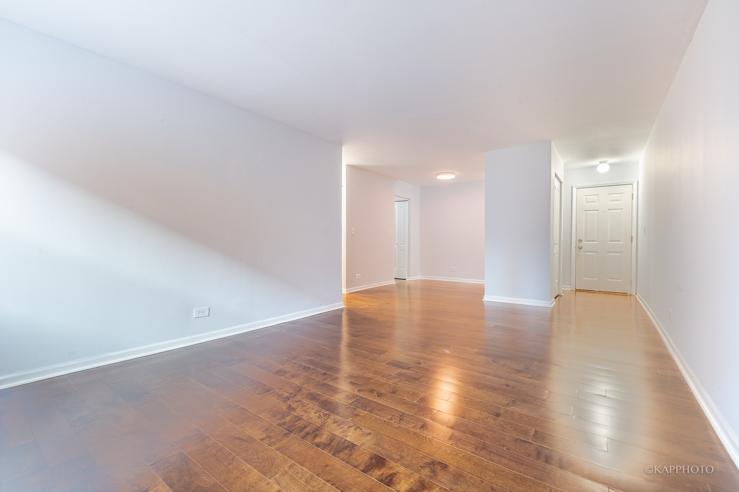 5950 N Kenmore Avenue Unit: 205
