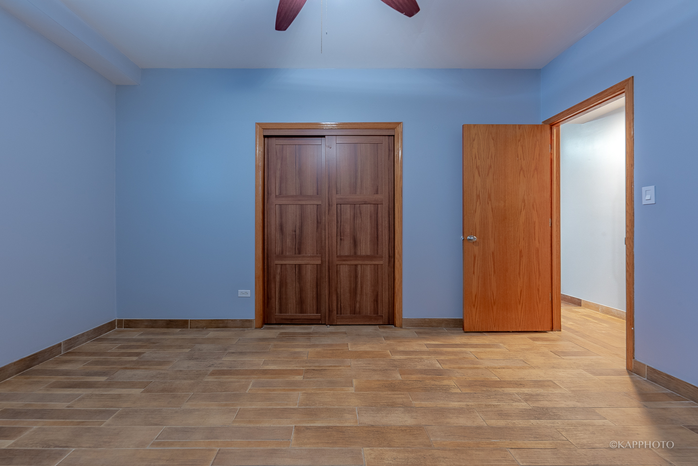 741 S Claremont Avenue Unit: G