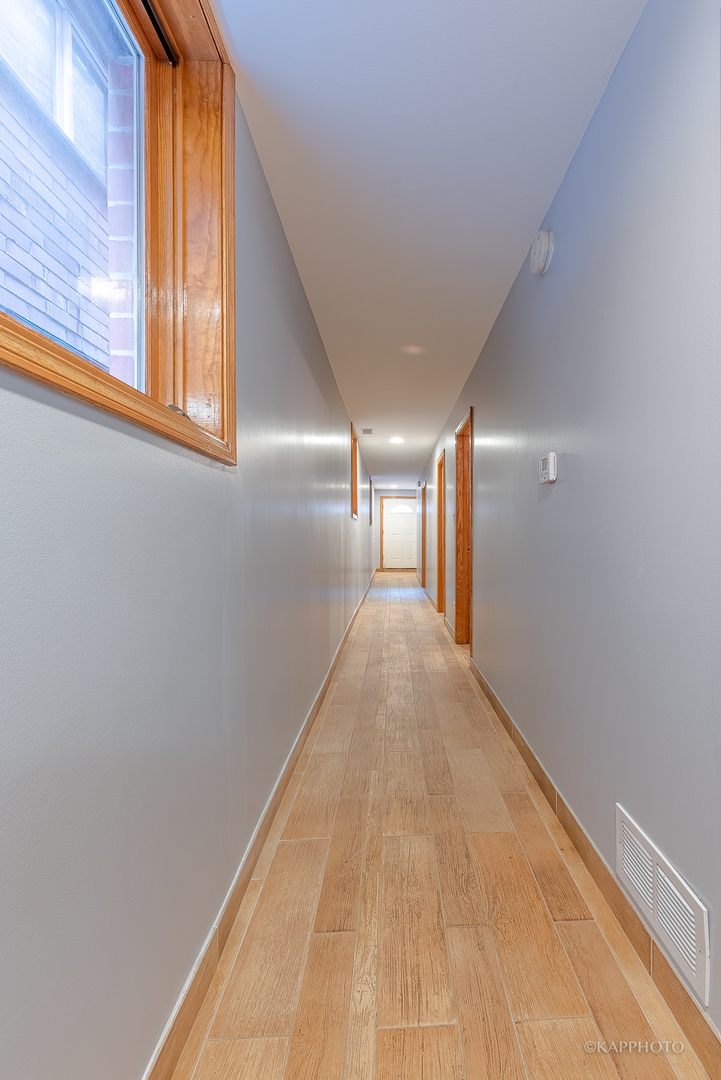 741 S Claremont Avenue Unit: G