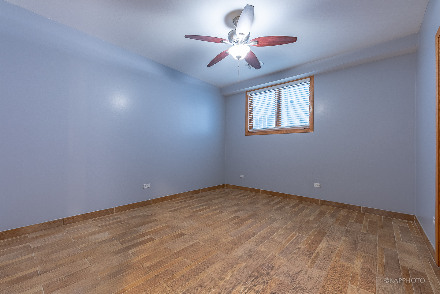 741 S Claremont Avenue Unit: G