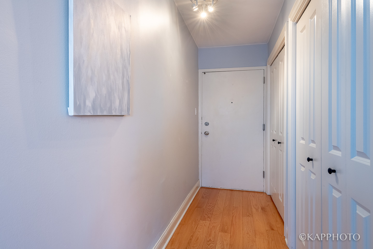 2930 N Sheridan Road Unit: 903