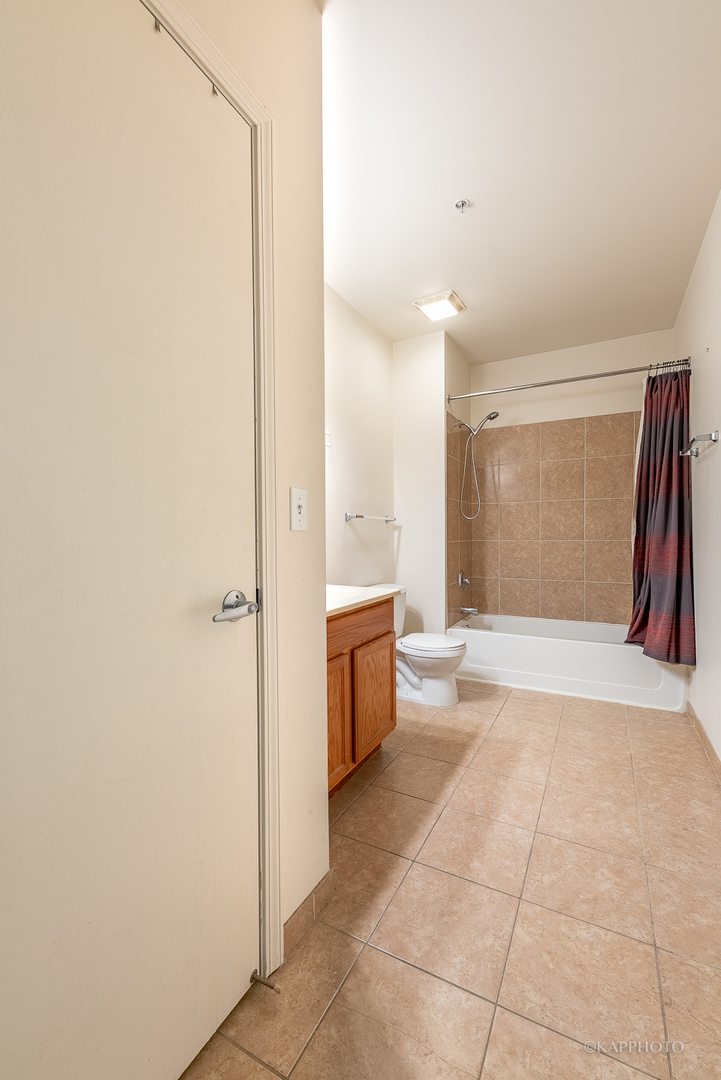 3522 S State Street Unit: 306