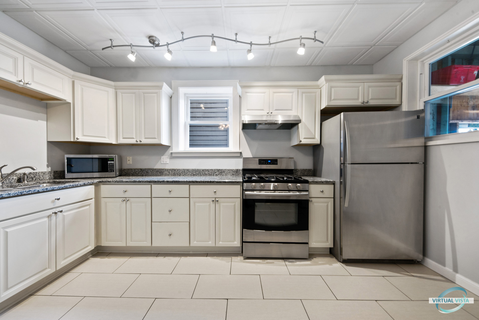 3510 S Union Avenue Unit: 2