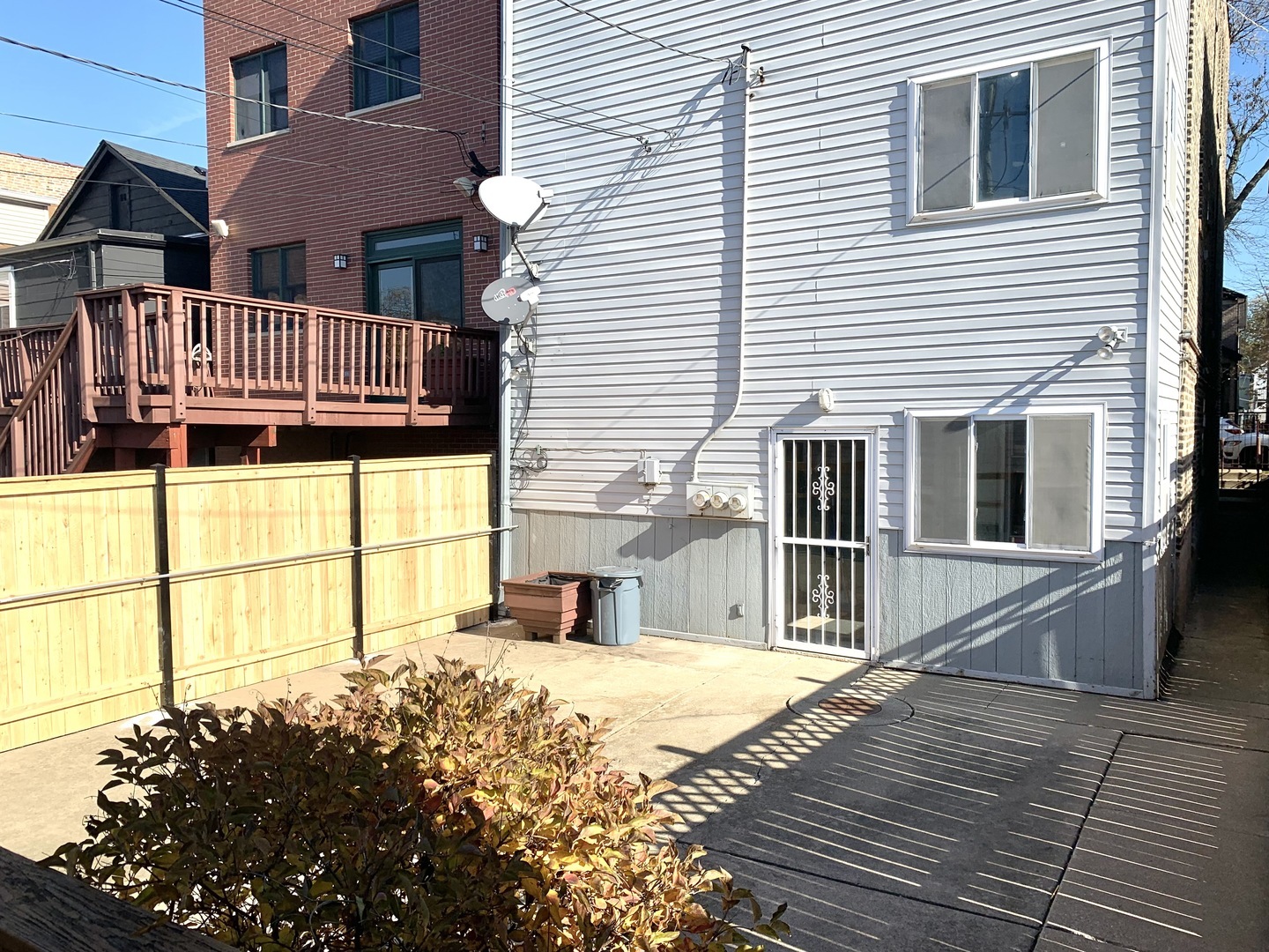 3510 S Union Avenue Unit: 2