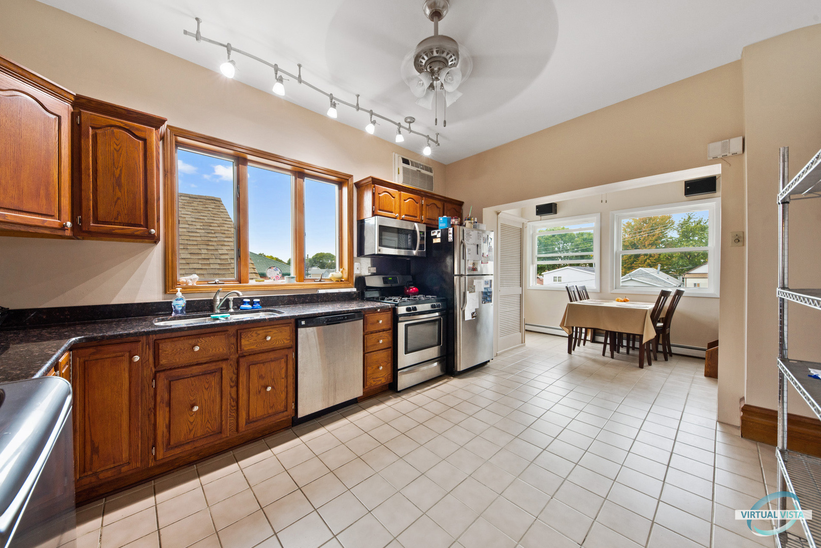 3510 S Union Avenue Unit: 3