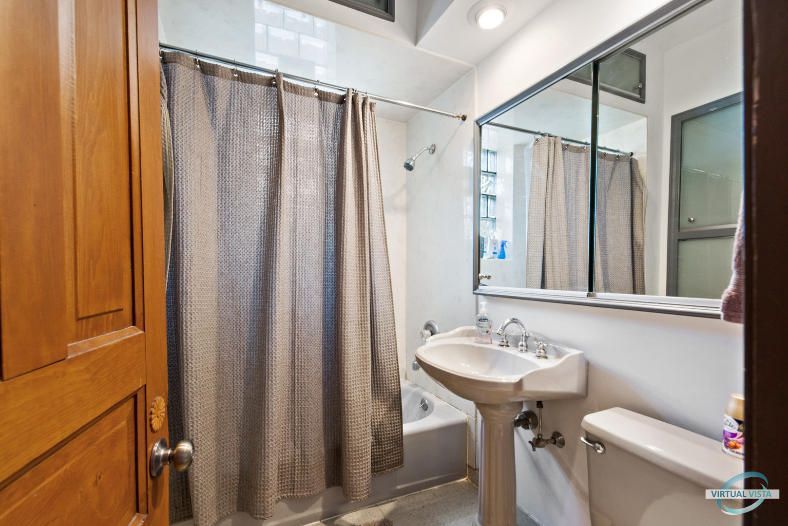 3510 S Union Avenue Unit: 3