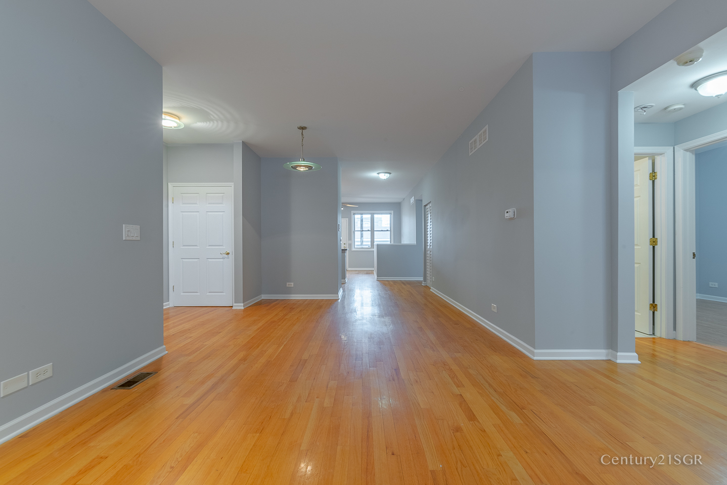 4507 S Lake Park Avenue Unit: 1S
