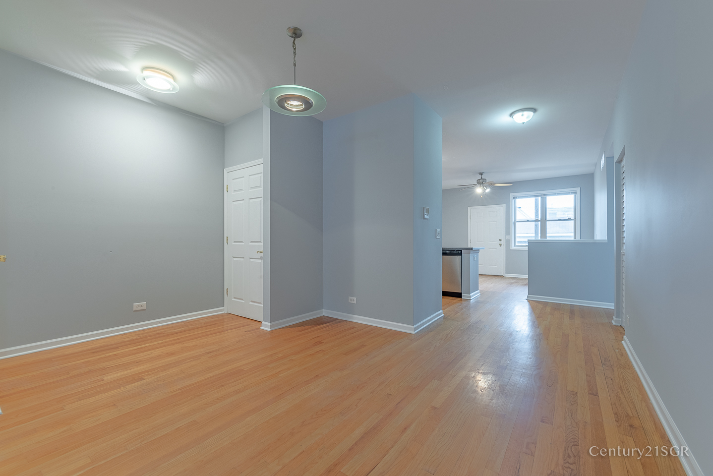 4507 S Lake Park Avenue Unit: 1S