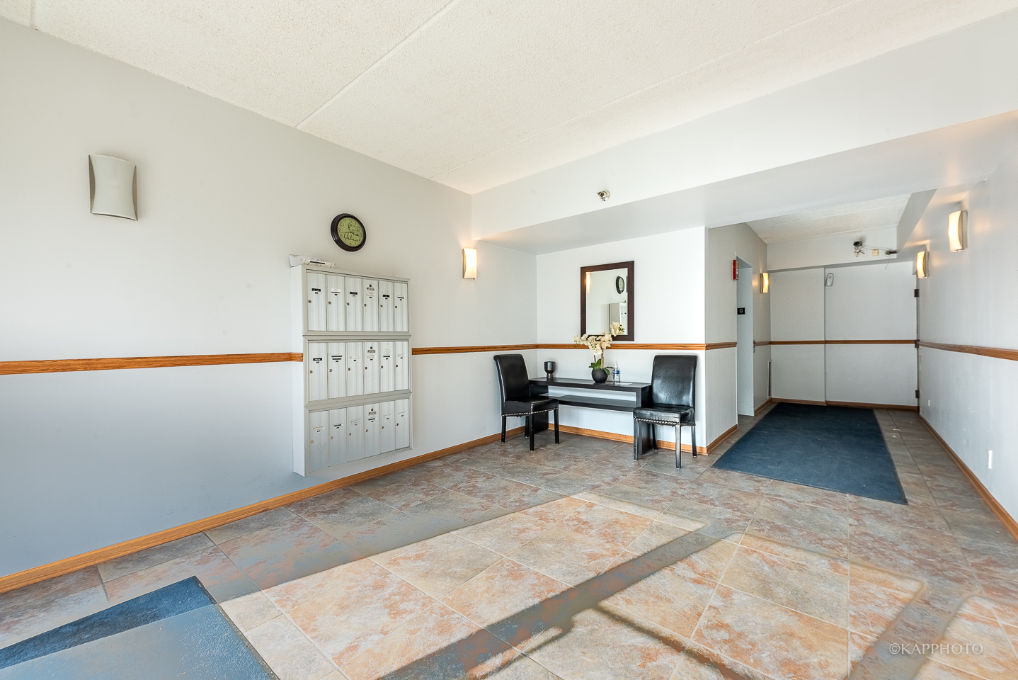 6300 W Montrose Avenue Unit: 201