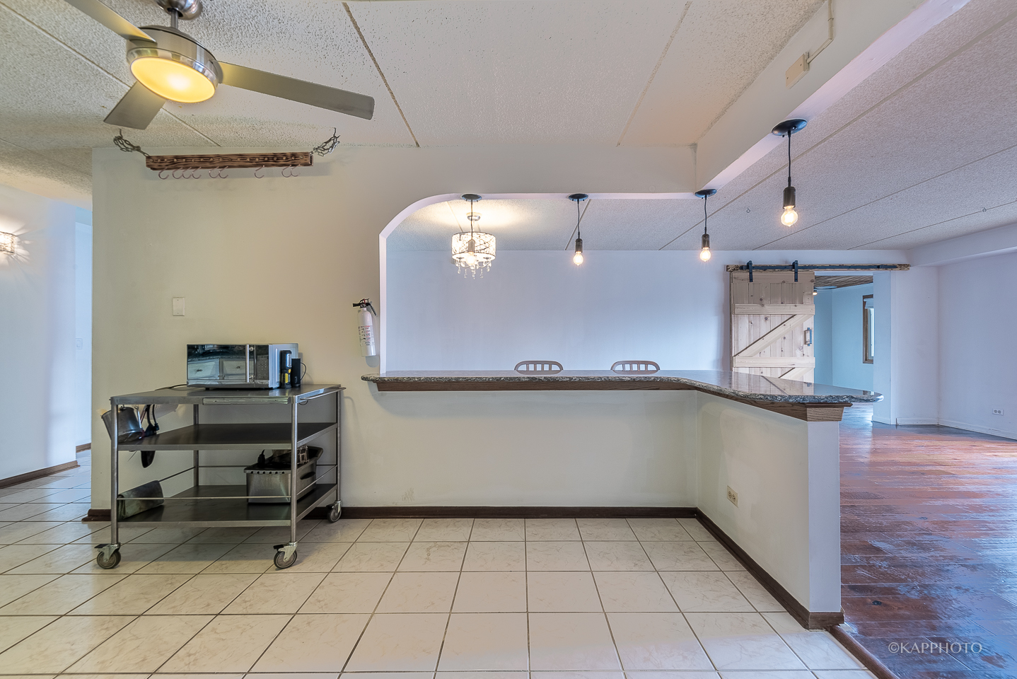 6300 W Montrose Avenue Unit: 201