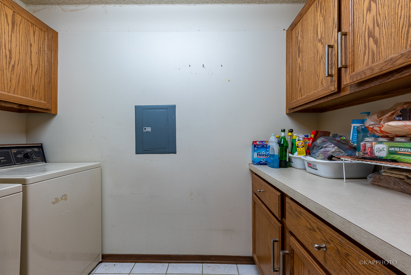 6300 W Montrose Avenue Unit: 201