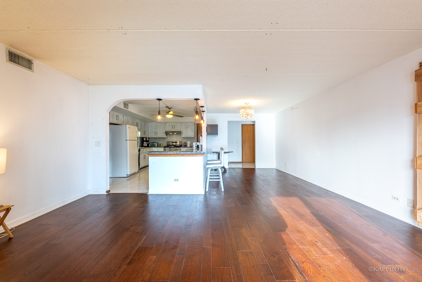 6300 W Montrose Avenue Unit: 201