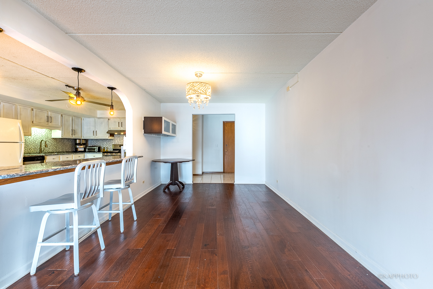 6300 W Montrose Avenue Unit: 201