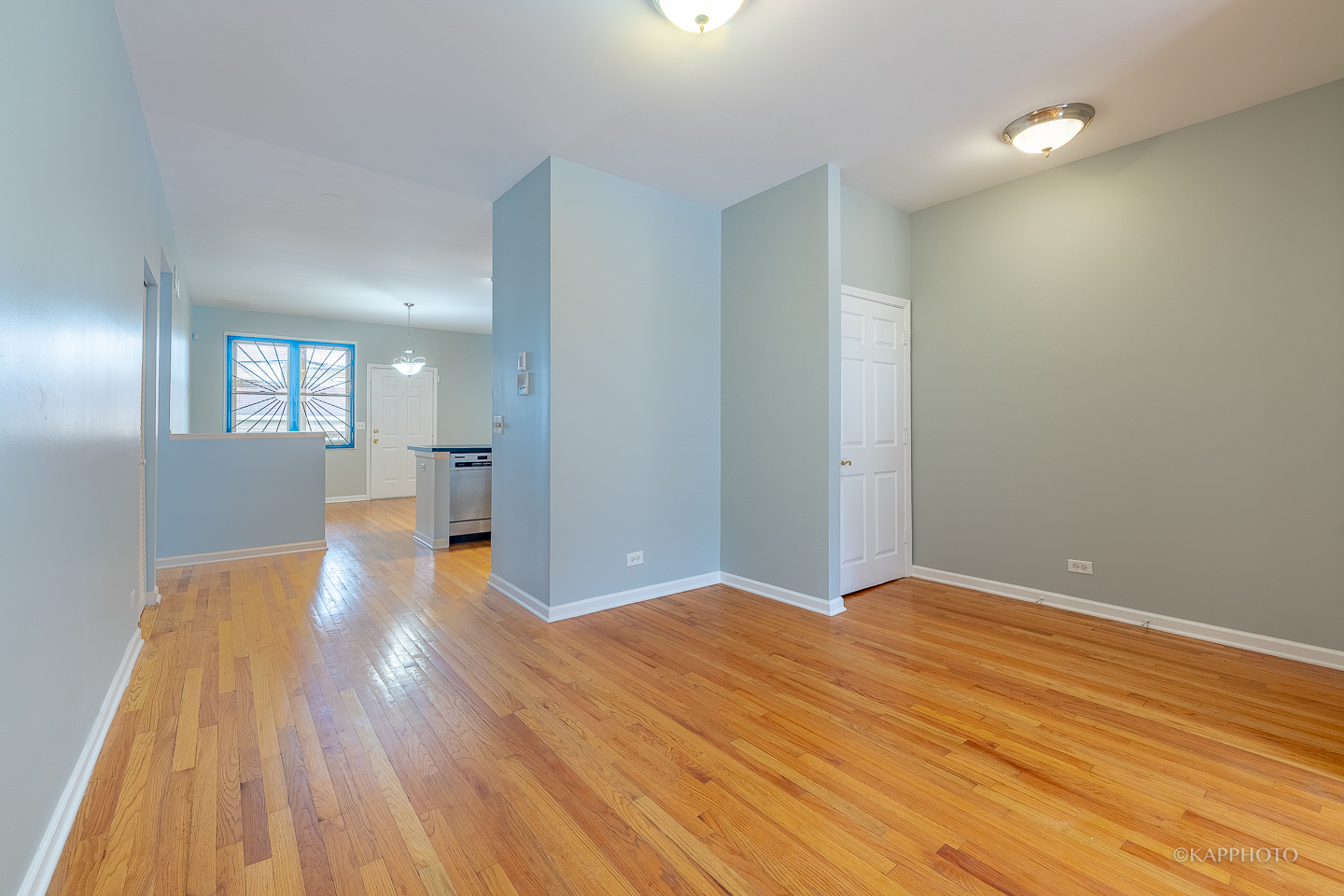 4507 S Lake Park Avenue Unit: 1N