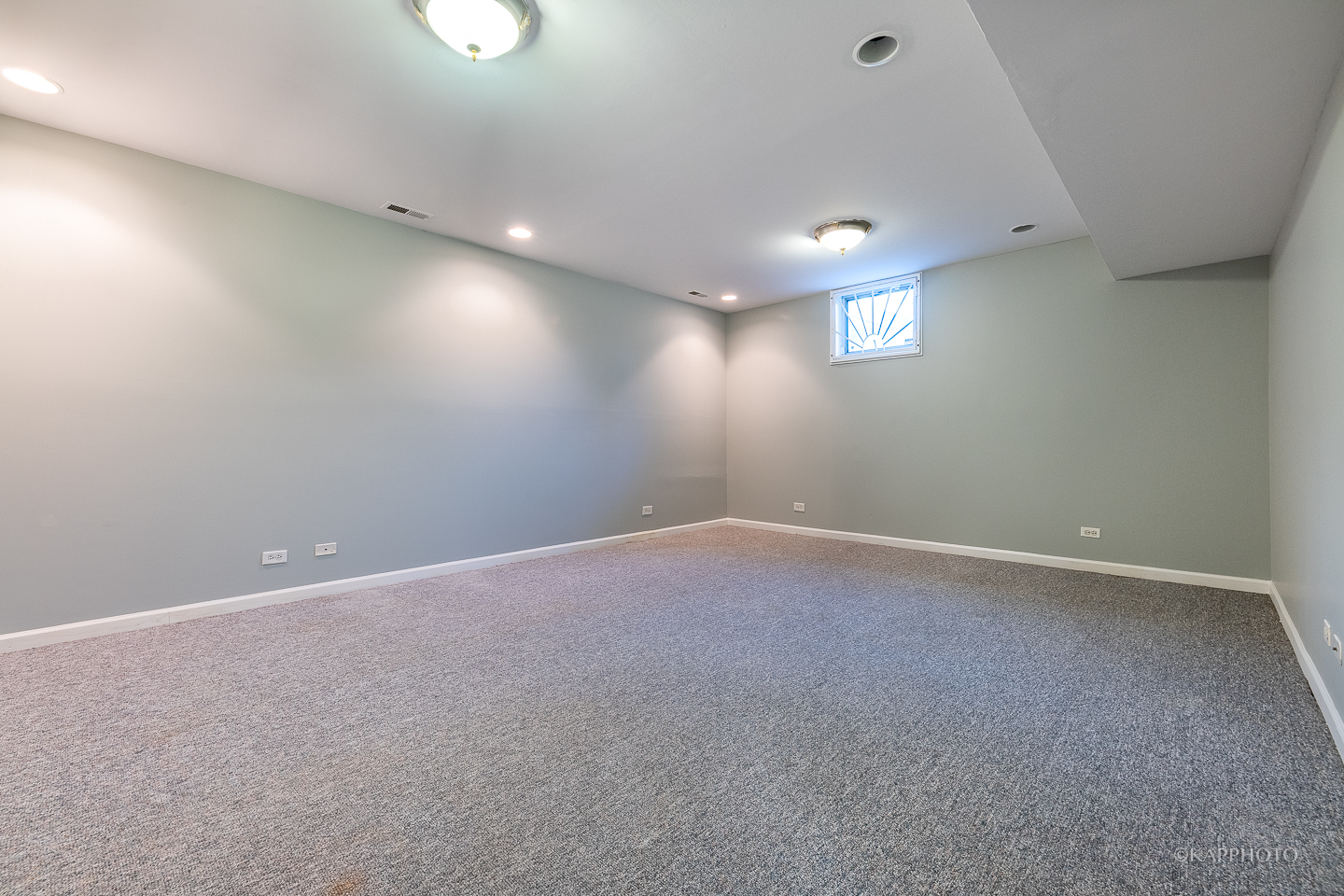 4507 S Lake Park Avenue Unit: 1N