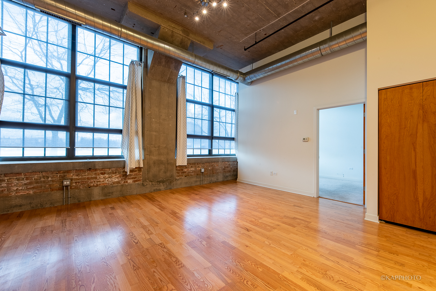 3963 W Belmont Avenue Unit: 104