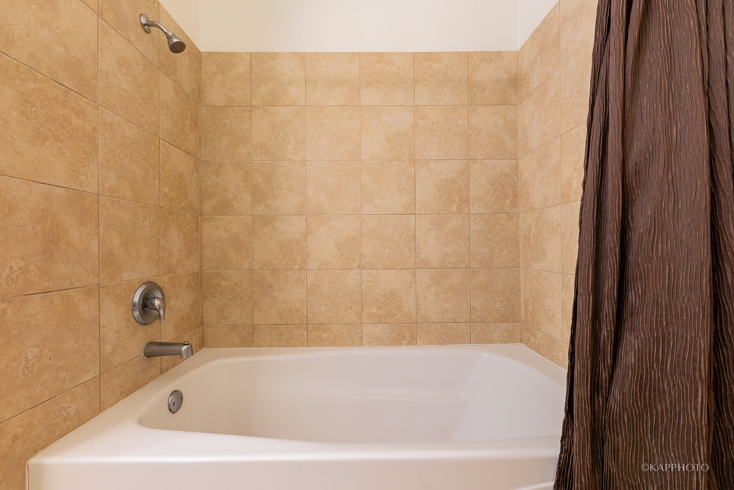 3963 W Belmont Avenue Unit: 104