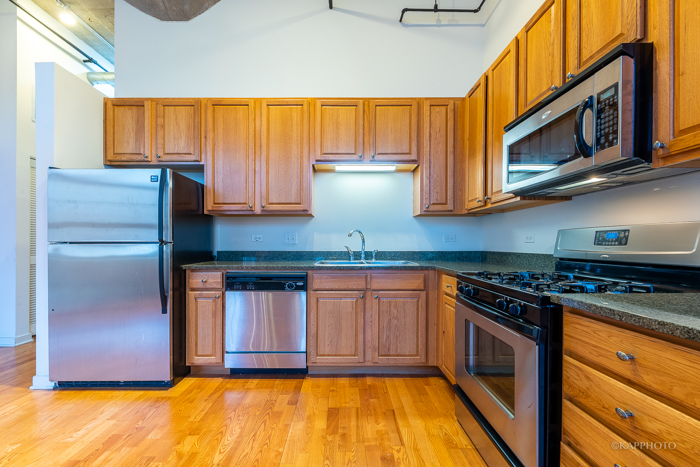 3963 W Belmont Avenue Unit: 104