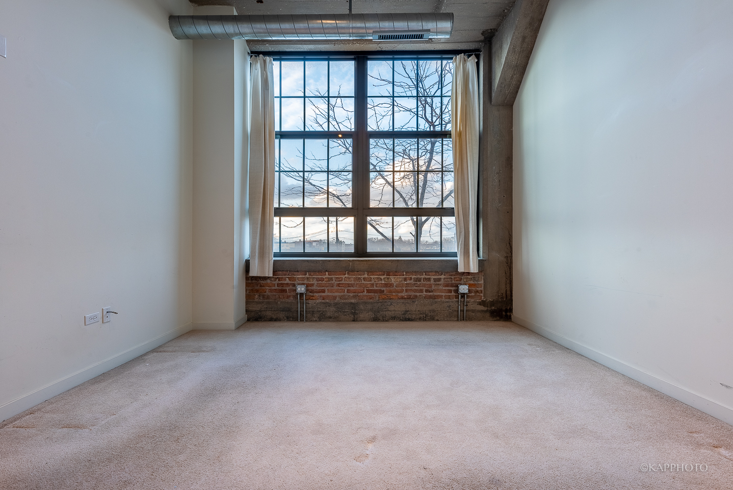 3963 W Belmont Avenue Unit: 104