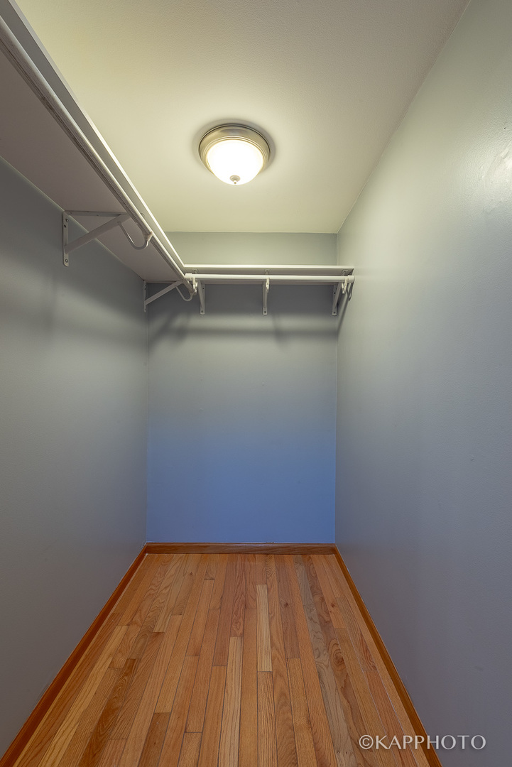 741 S Claremont Avenue Unit: 3