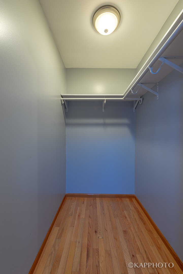 741 S Claremont Avenue Unit: 3