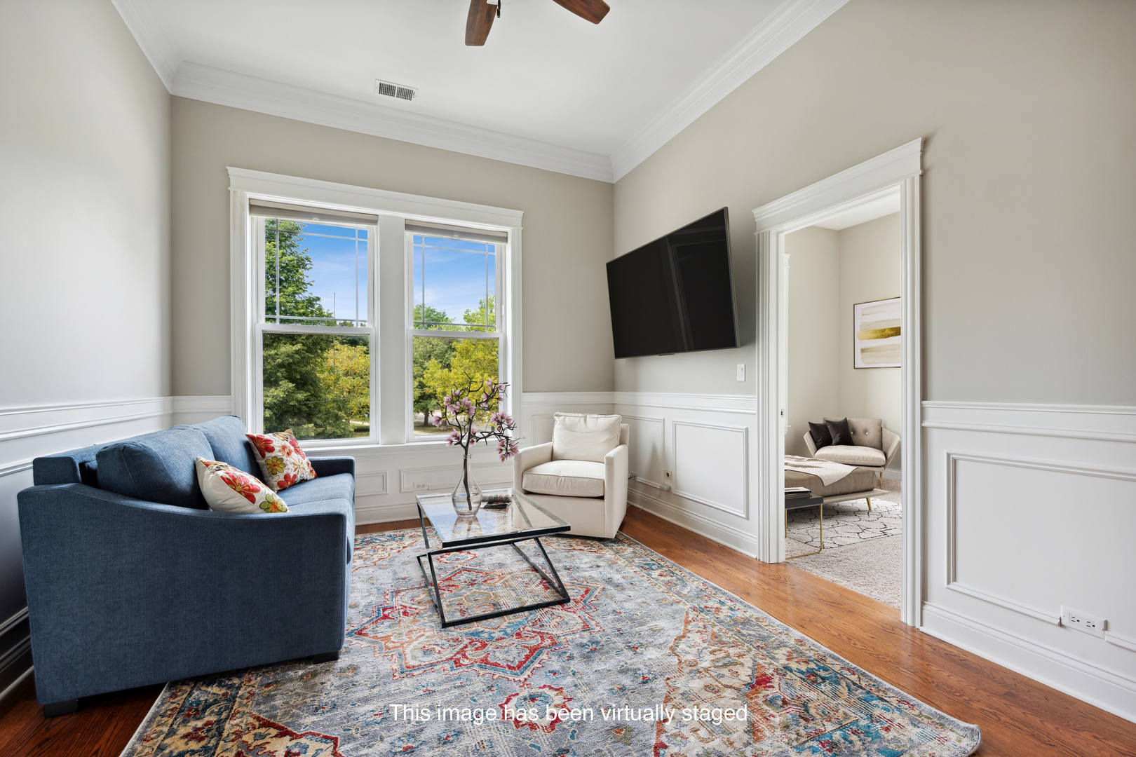 5962 N EAST CIRCLE Avenue Unit: 6