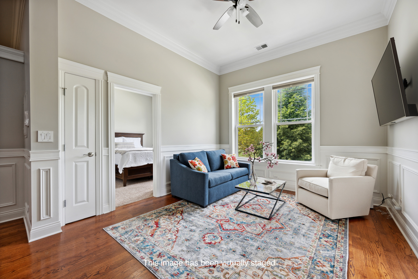 5962 N EAST CIRCLE Avenue Unit: 6