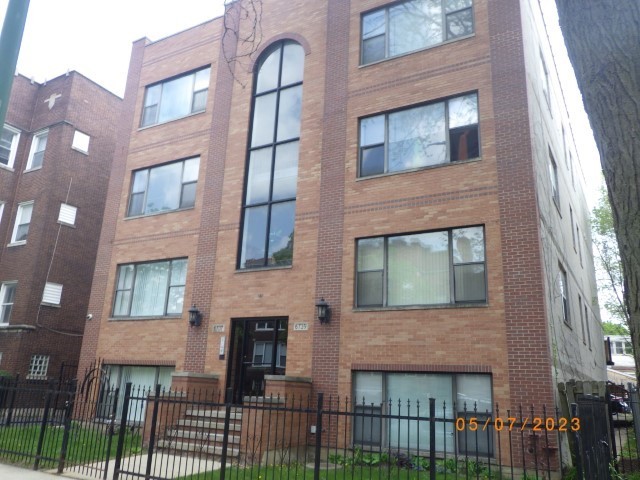 6737 S Merrill Avenue Unit: 1N