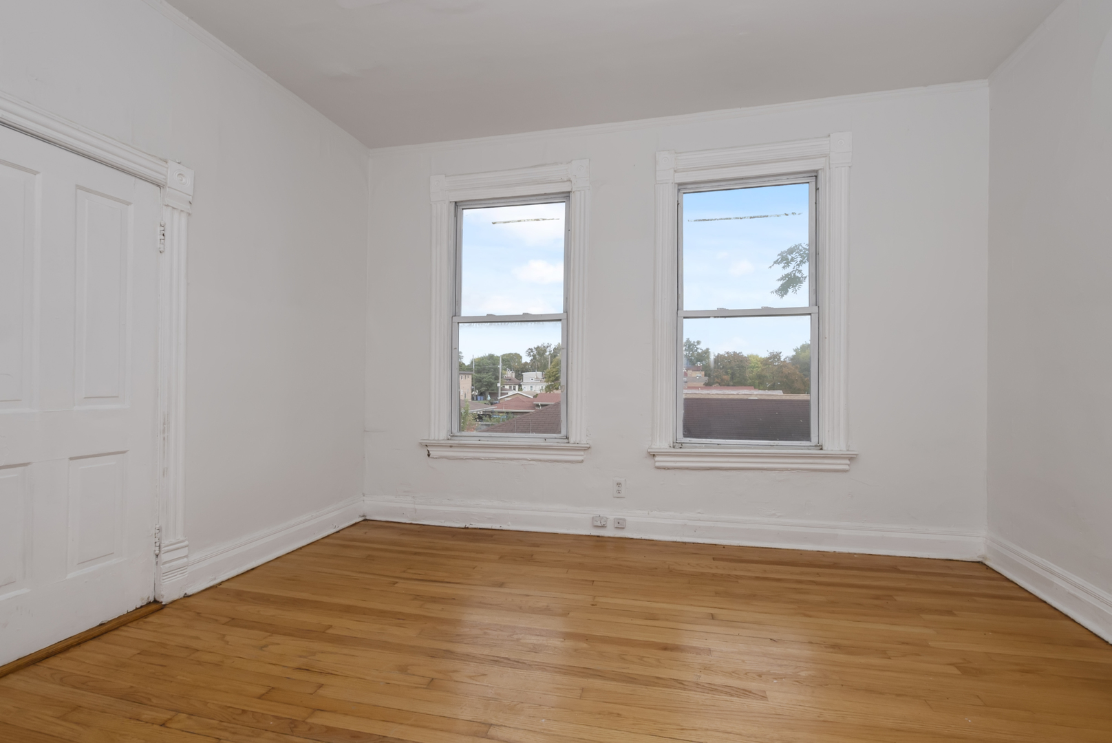 8854 S Dauphin Avenue