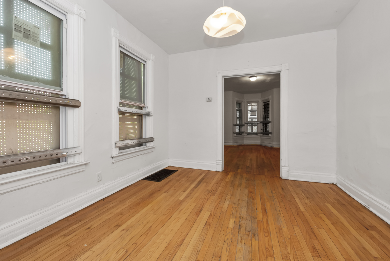 8854 S Dauphin Avenue