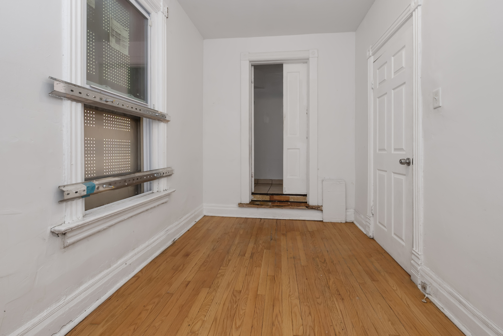 8854 S Dauphin Avenue