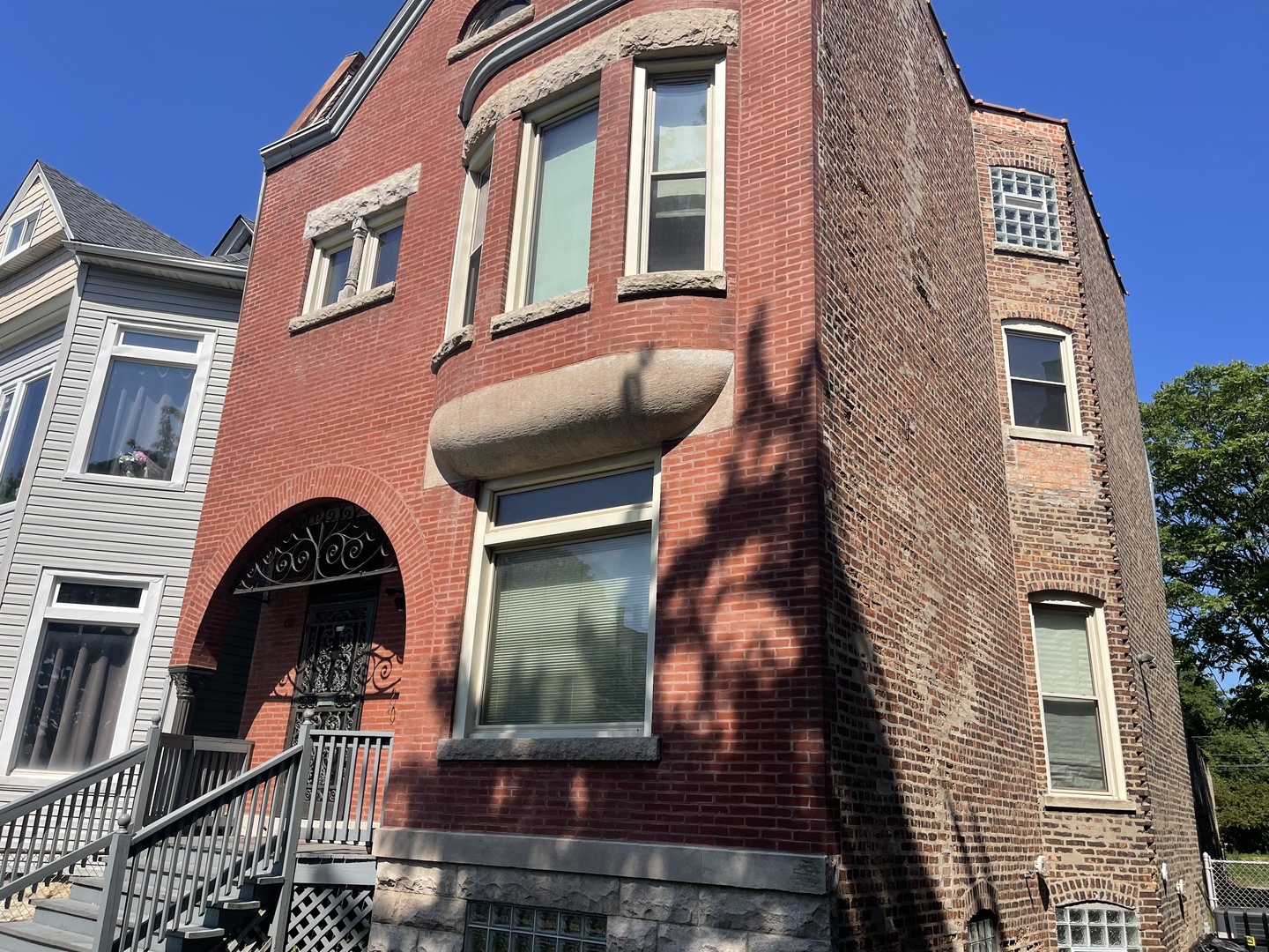 5141 S Wabash Avenue