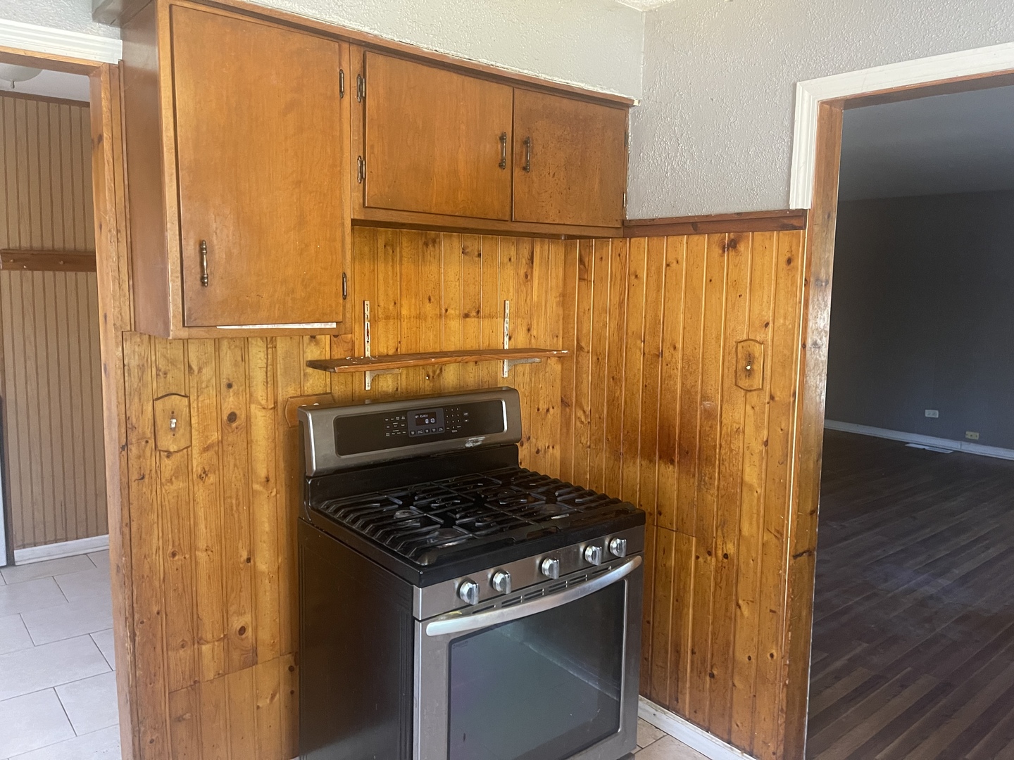 1388 BALMORAL Avenue