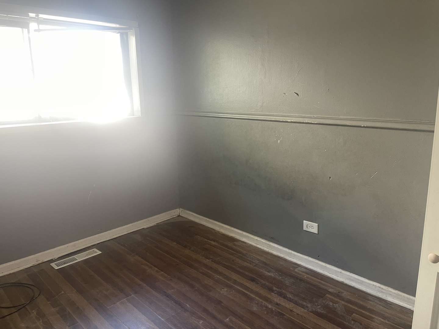 1388 BALMORAL Avenue