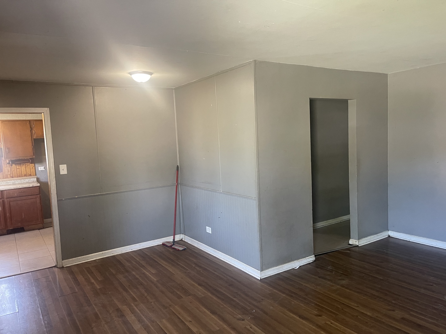 1388 BALMORAL Avenue