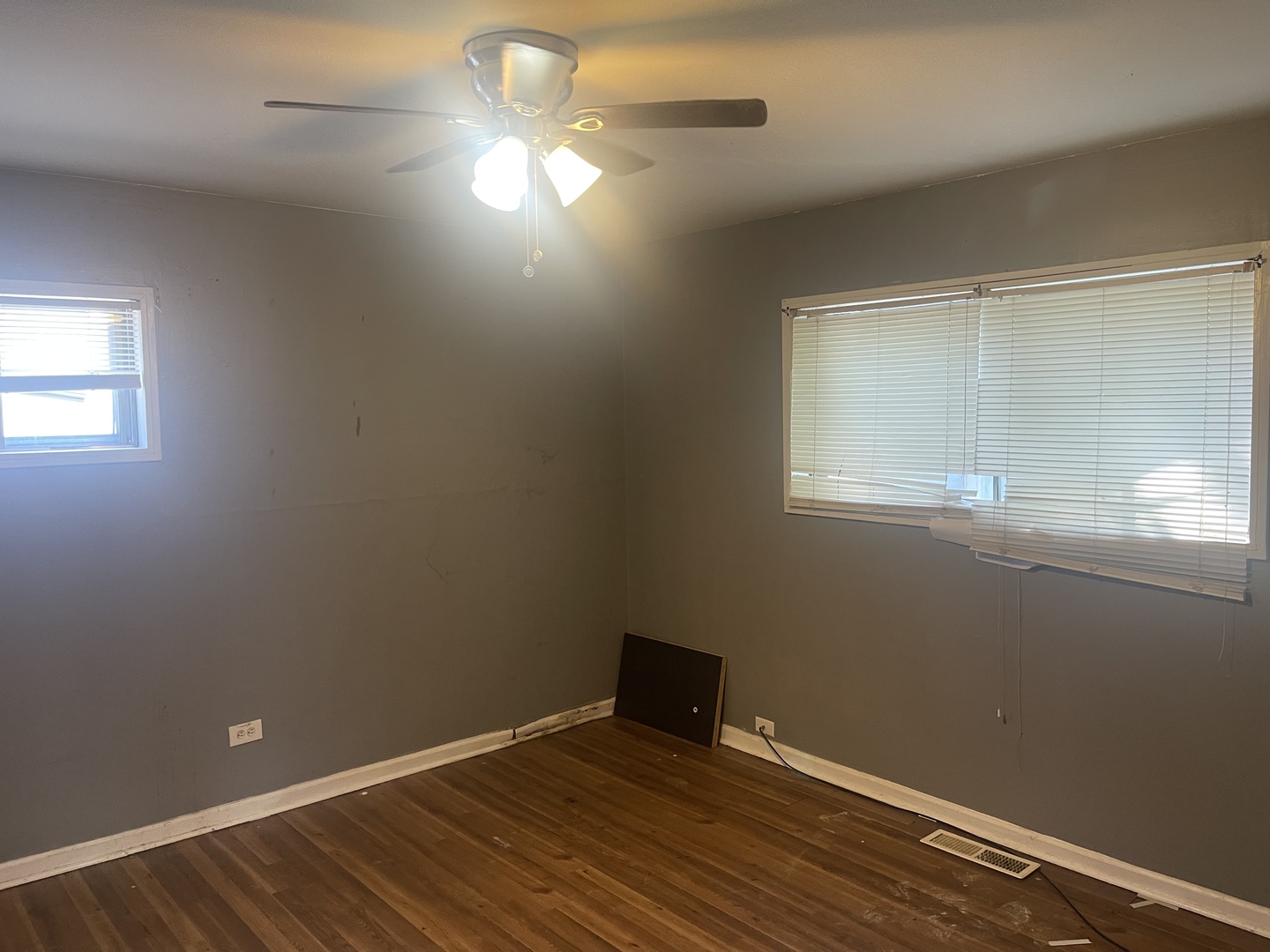 1388 BALMORAL Avenue