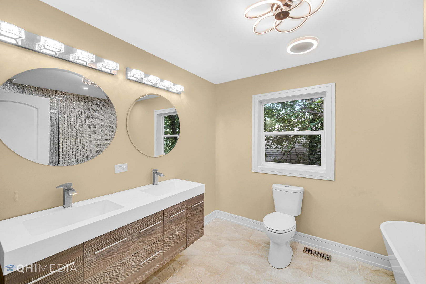 10737 S Eggleston Avenue