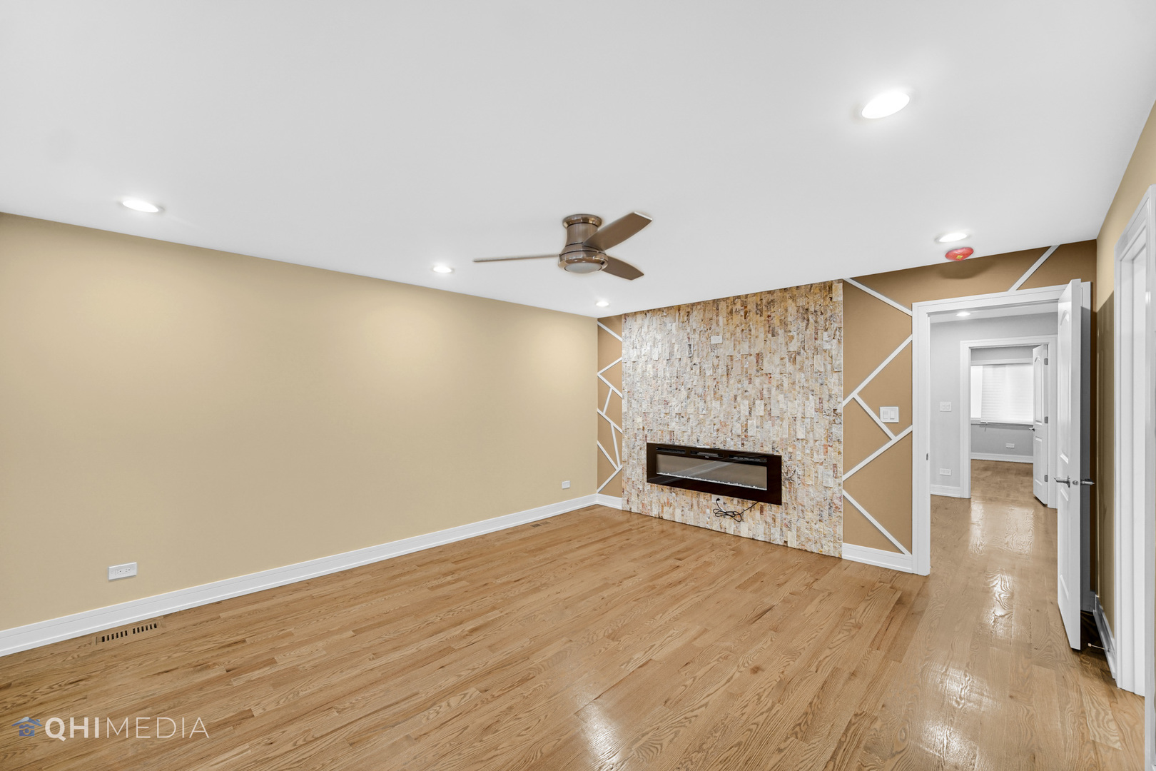 10737 S Eggleston Avenue