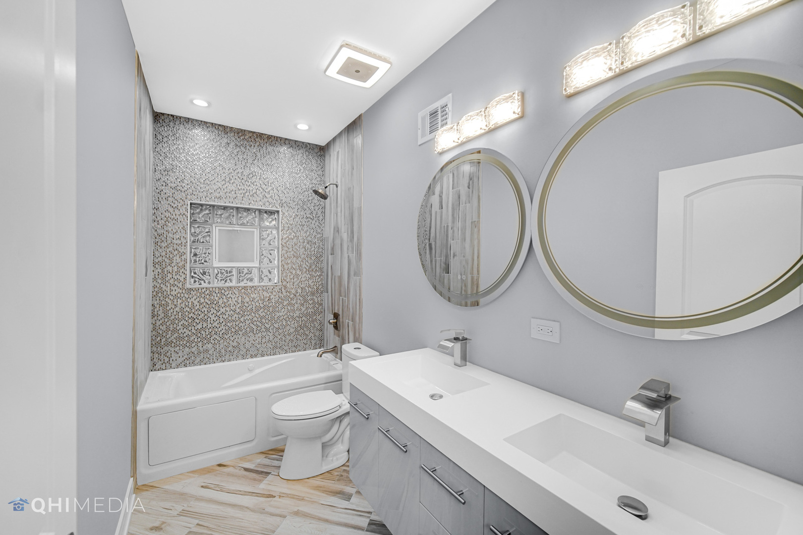 10737 S Eggleston Avenue