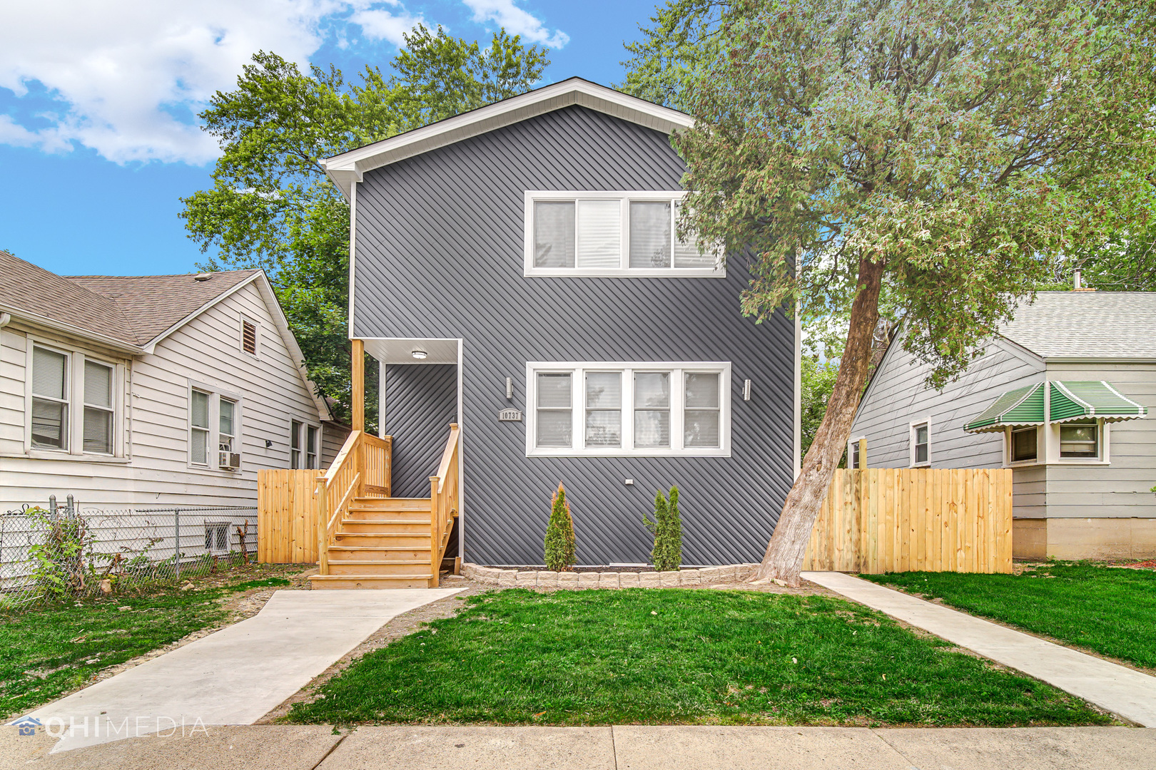 10737 S Eggleston Avenue