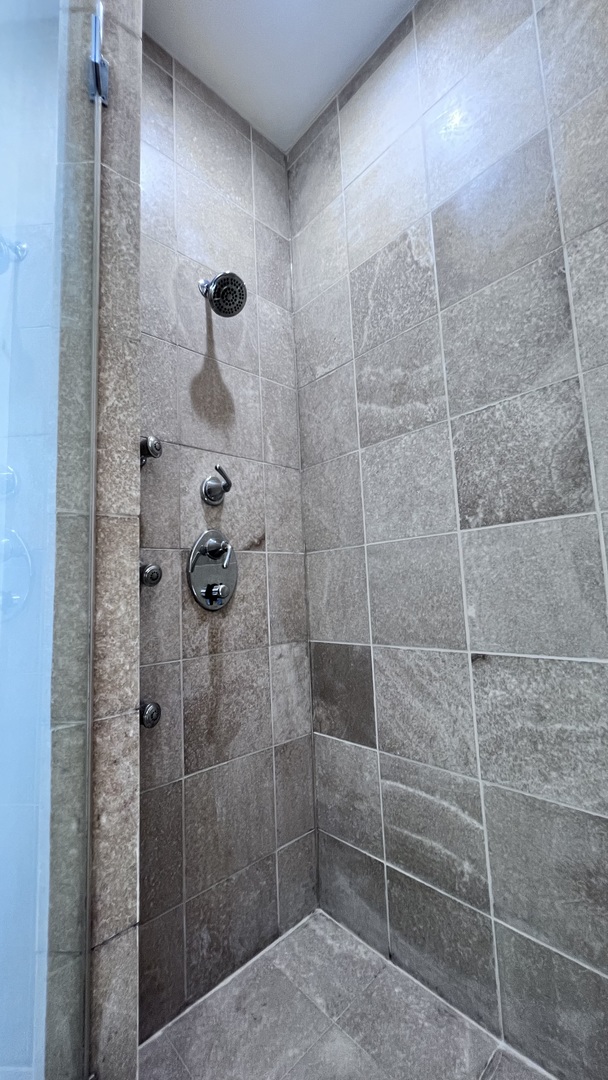 5408 S Michigan Avenue Unit: 5-S