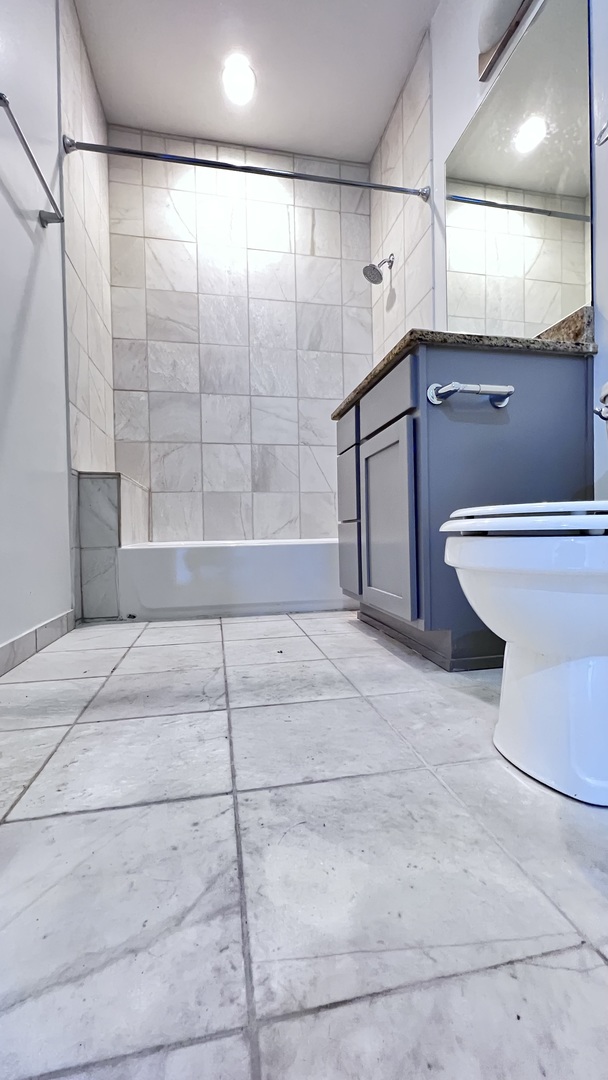 5408 S Michigan Avenue Unit: 5-S