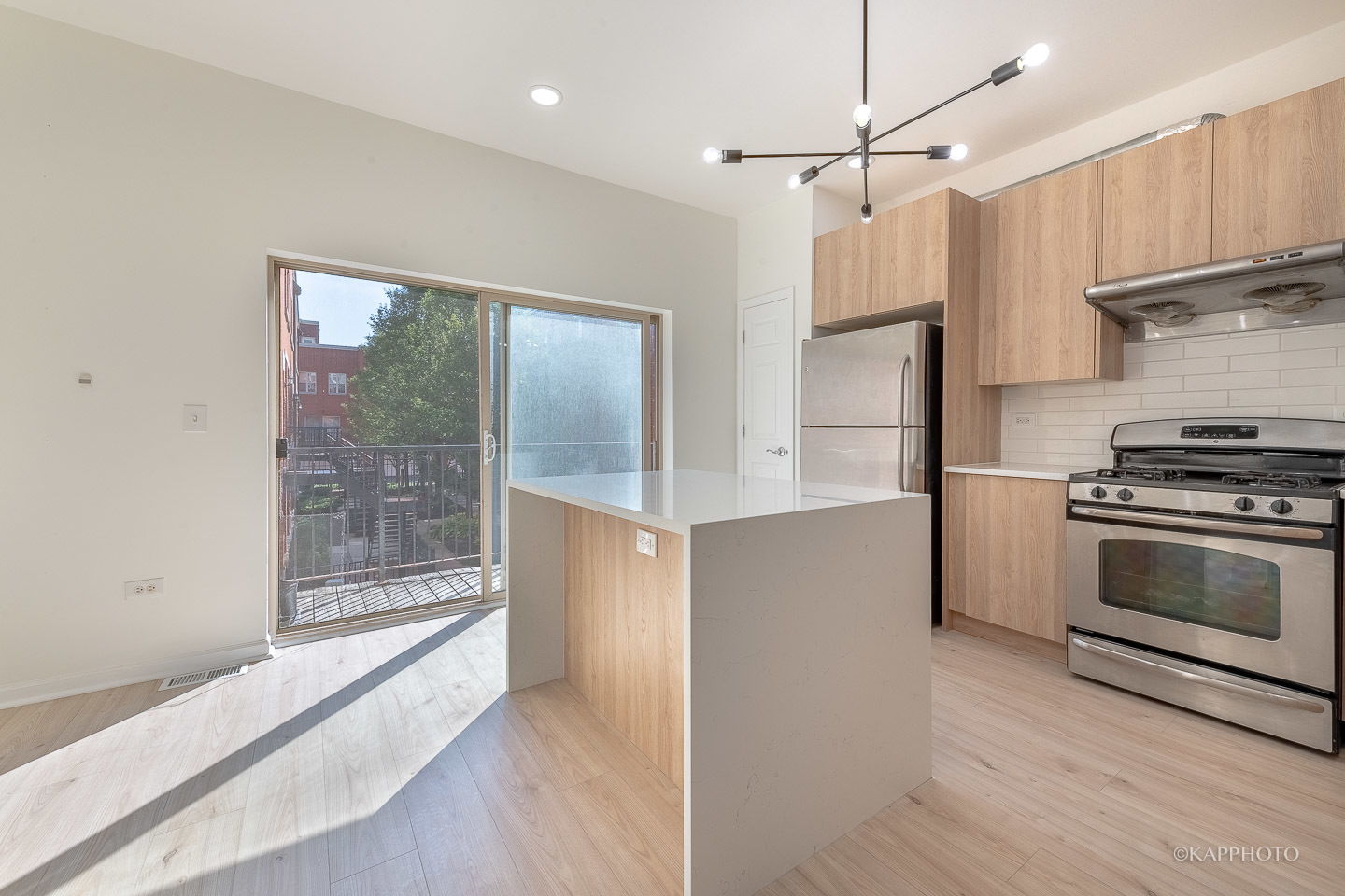 2507 S Calumet Avenue