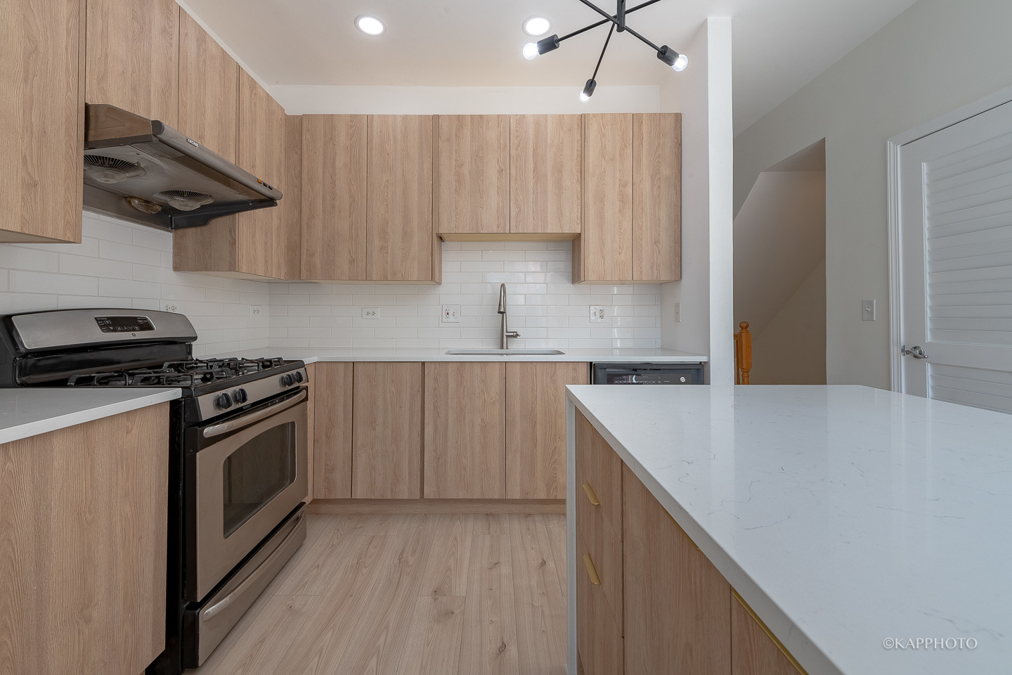 2507 S Calumet Avenue