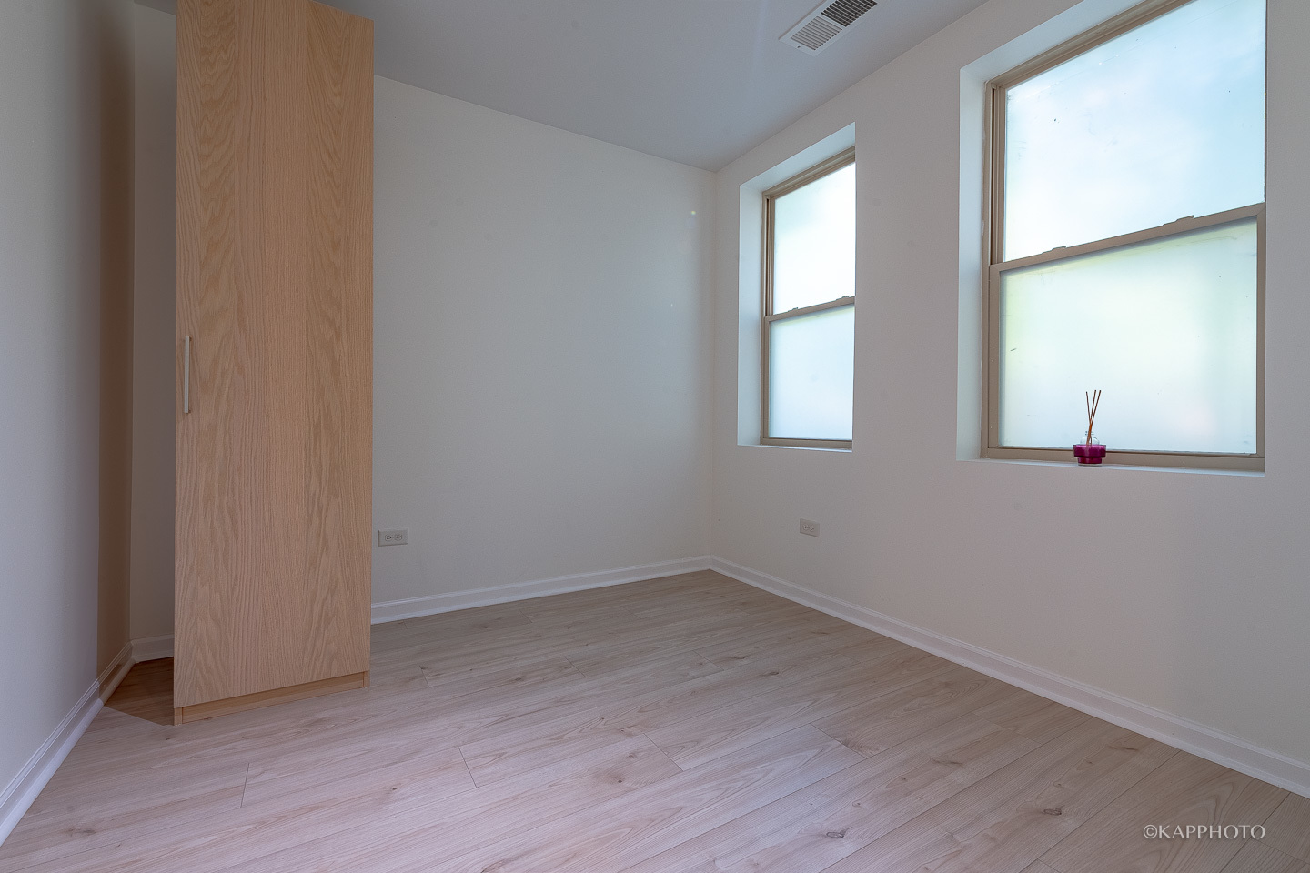 2507 S Calumet Avenue