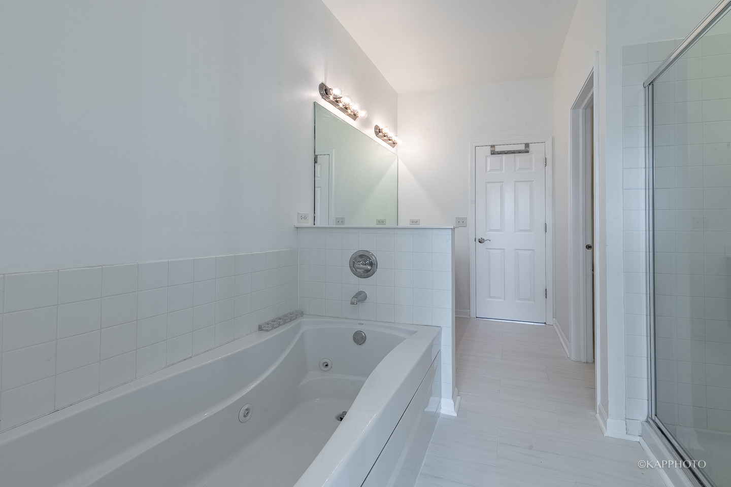 2507 S Calumet Avenue